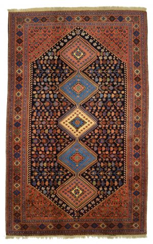 Yalameh Aliabad, Sonderformat