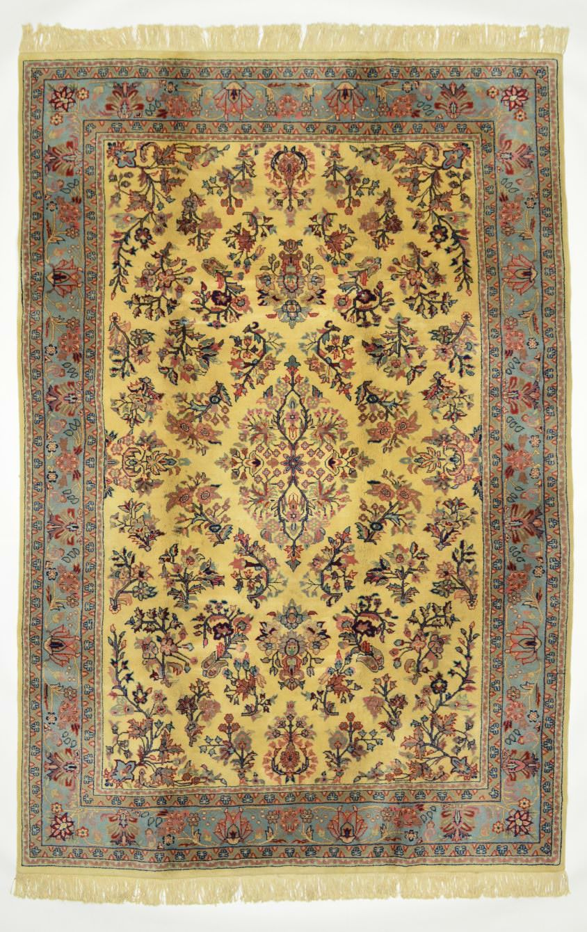 Sarough chin., Sondermass